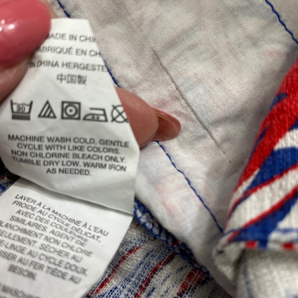 J.Crew Shorts Womens Size 10 Red White Blue Tropical Floral Vacation Resort - Picture 6 of 10